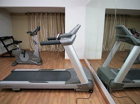 Deccan Plaza Hotel - Utakamand Zewnętrze zdjęcie